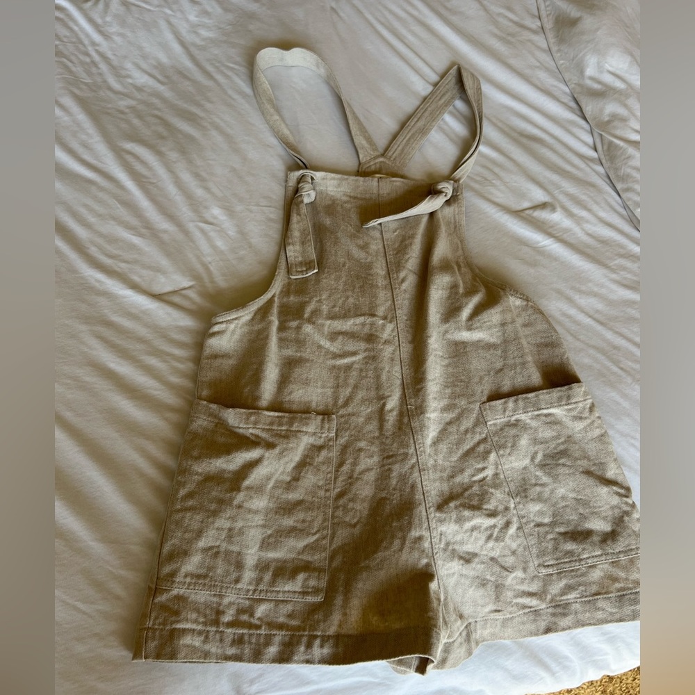 Mahina Maui khaki overall romper, size small